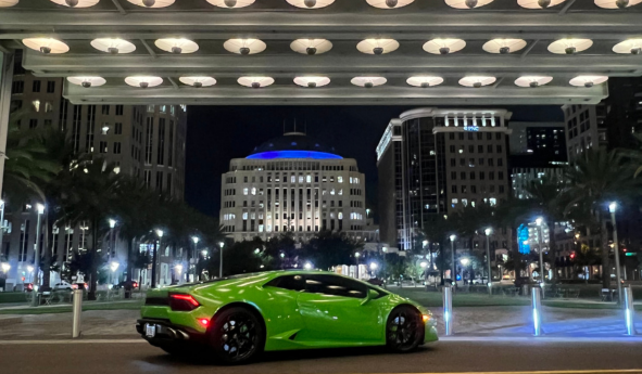 5 Reasons to Rent an Exotic Car for Your Next Orlando Vacation