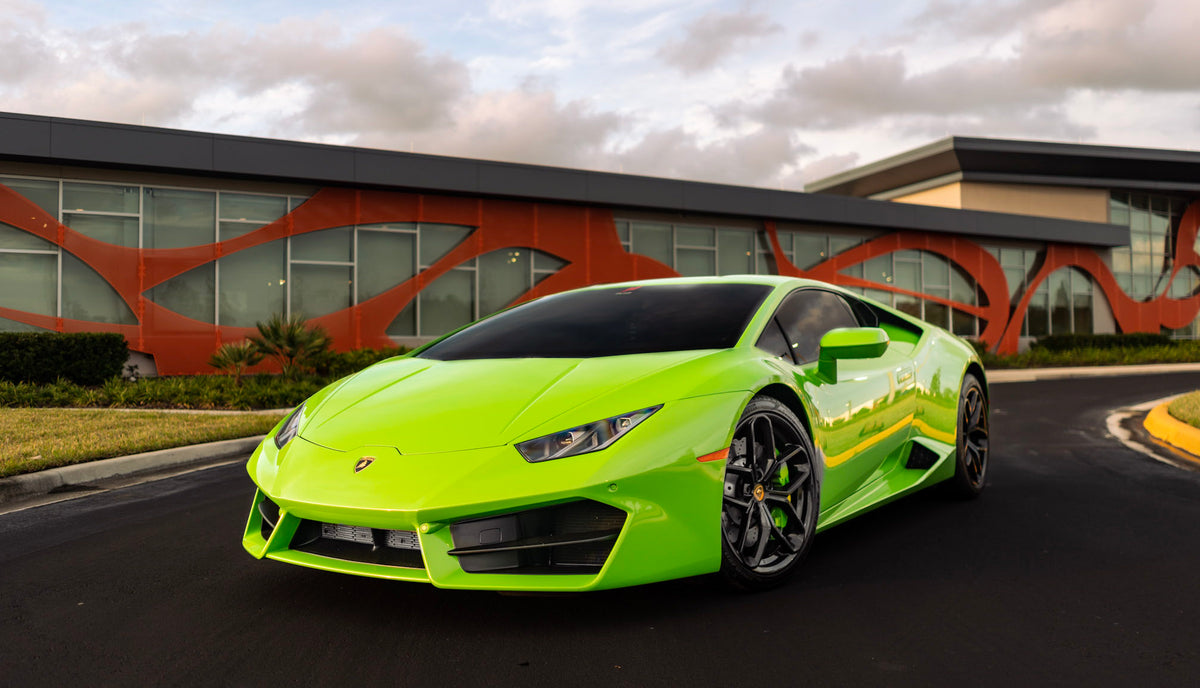 Lamborghini-Huracan-international-exotic-car-rental-Orlando